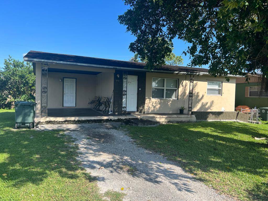 Belle Glade, FL 33430,573 SW 11th ST