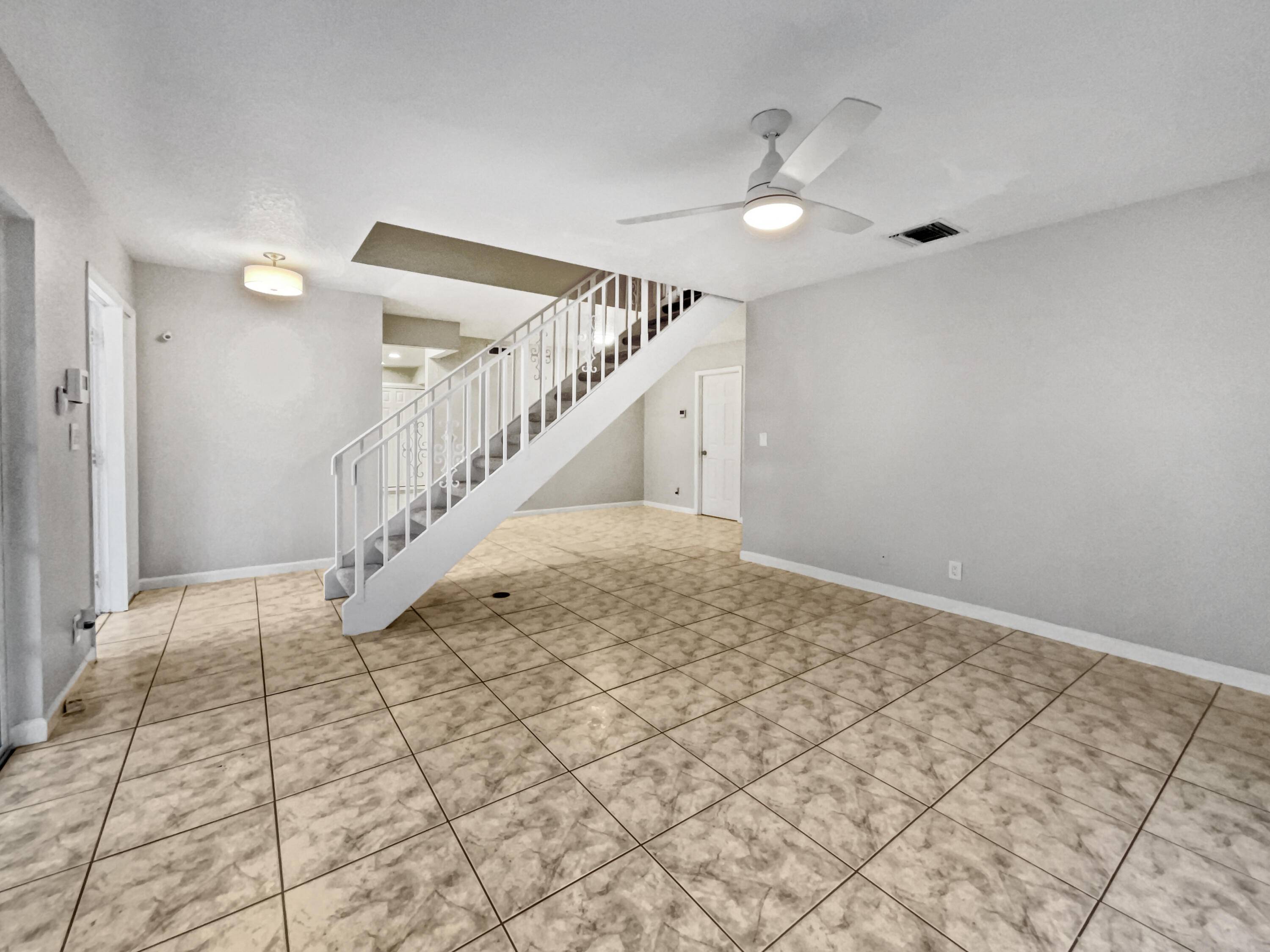 Palm Beach Gardens, FL 33418,502 Vision CT