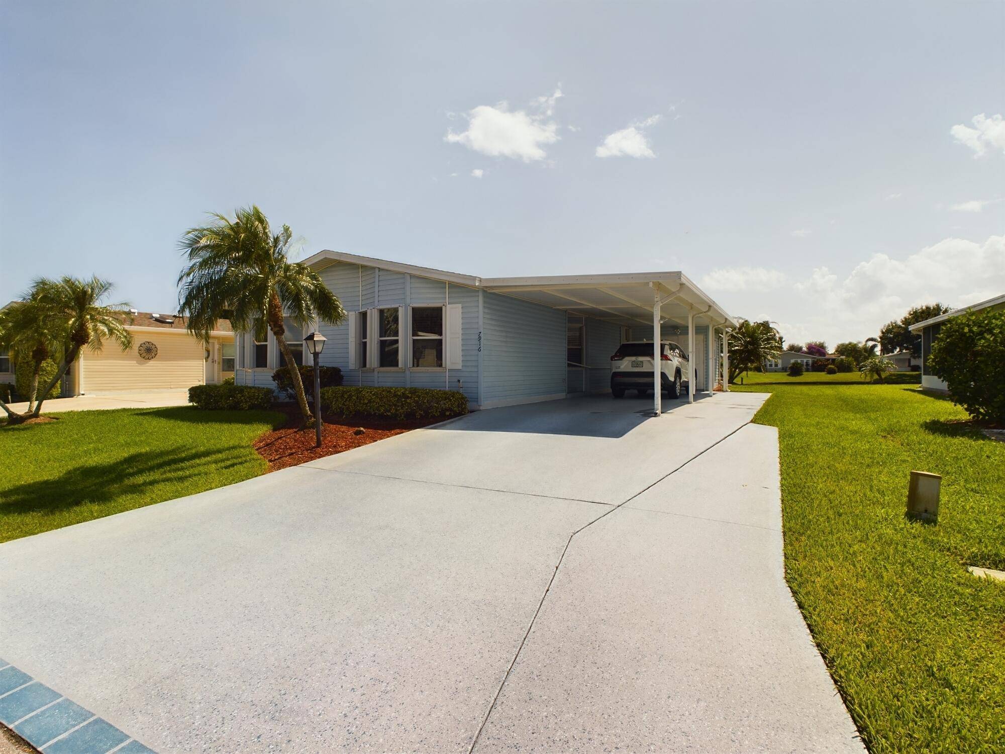 Port Saint Lucie, FL 34952,7916 Meadowlark LN