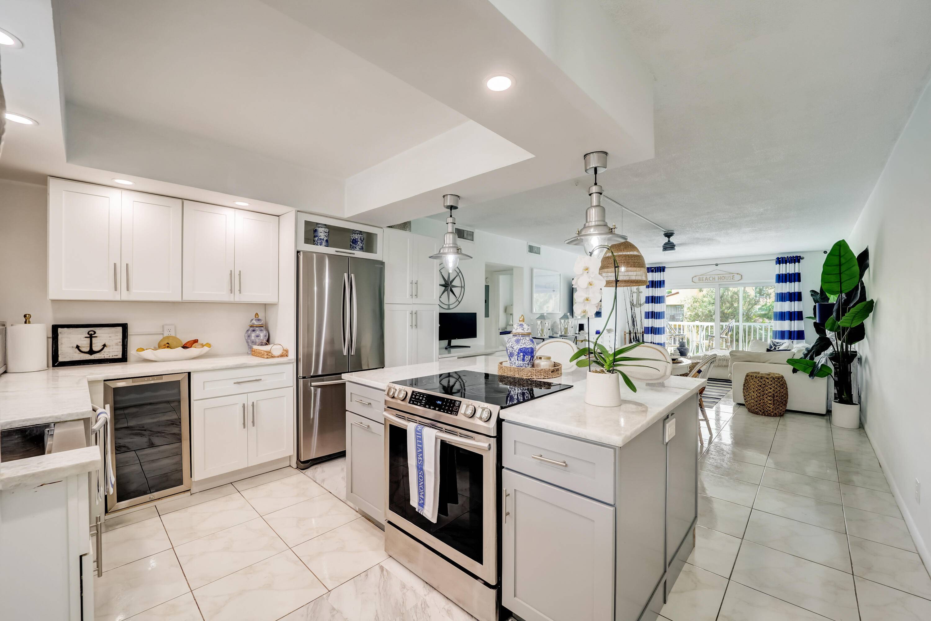 North Palm Beach, FL 33408,120 Lehane TER 215