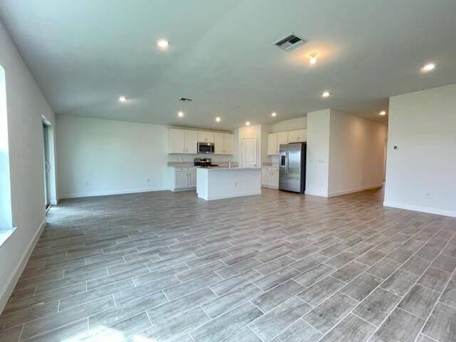 Port Saint Lucie, FL 34987,11050 NW Pondside LN