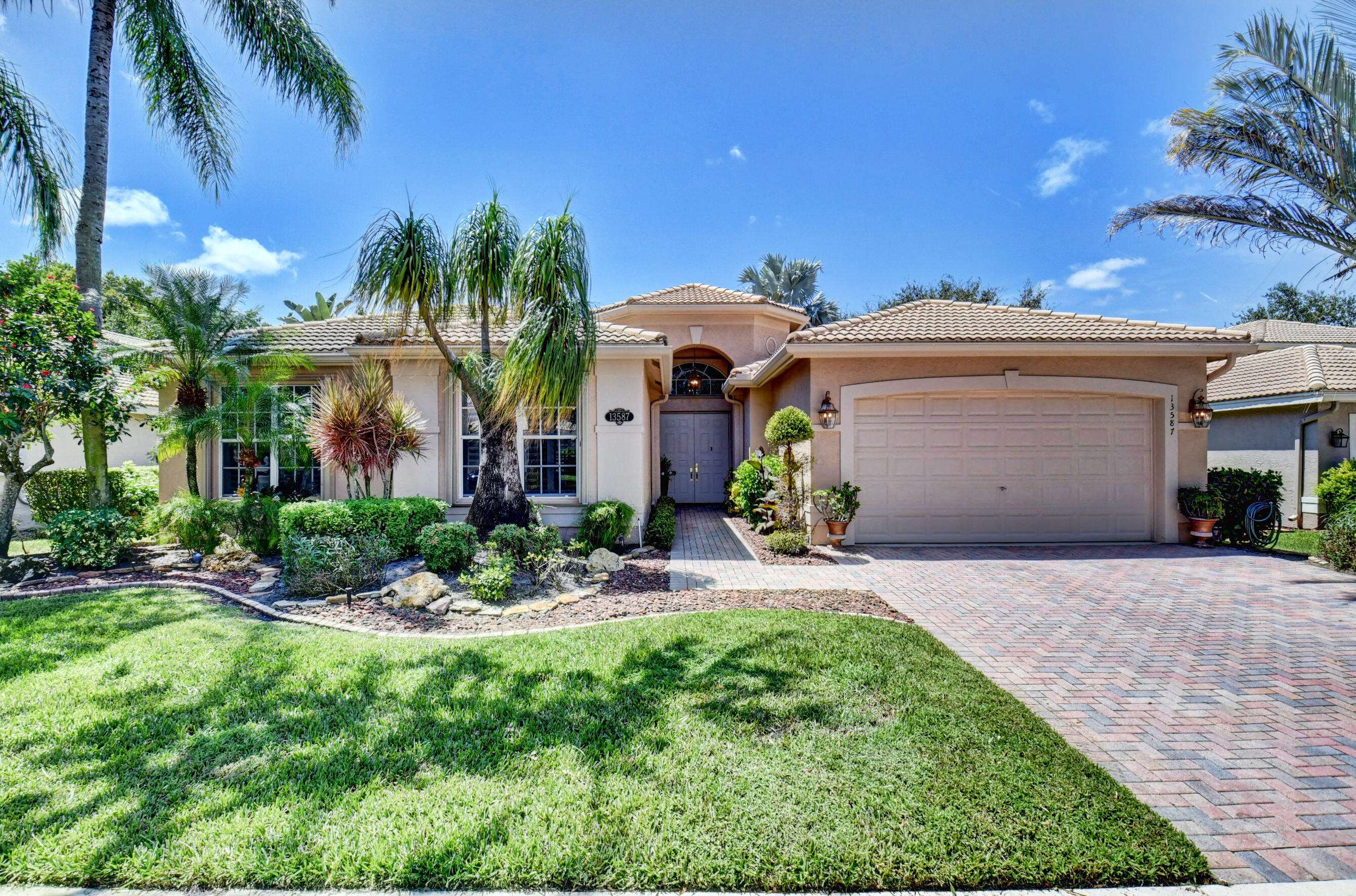 Delray Beach, FL 33446,13587 Barcelona Lake CIR