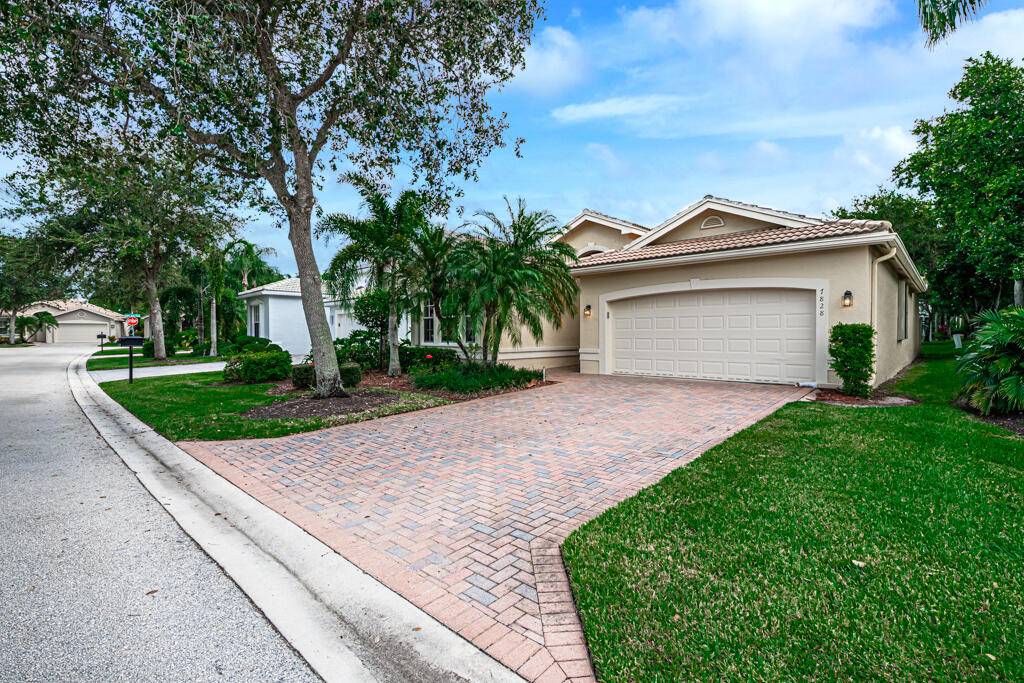 Lake Worth, FL 33467,7828 Ocean Reef TER