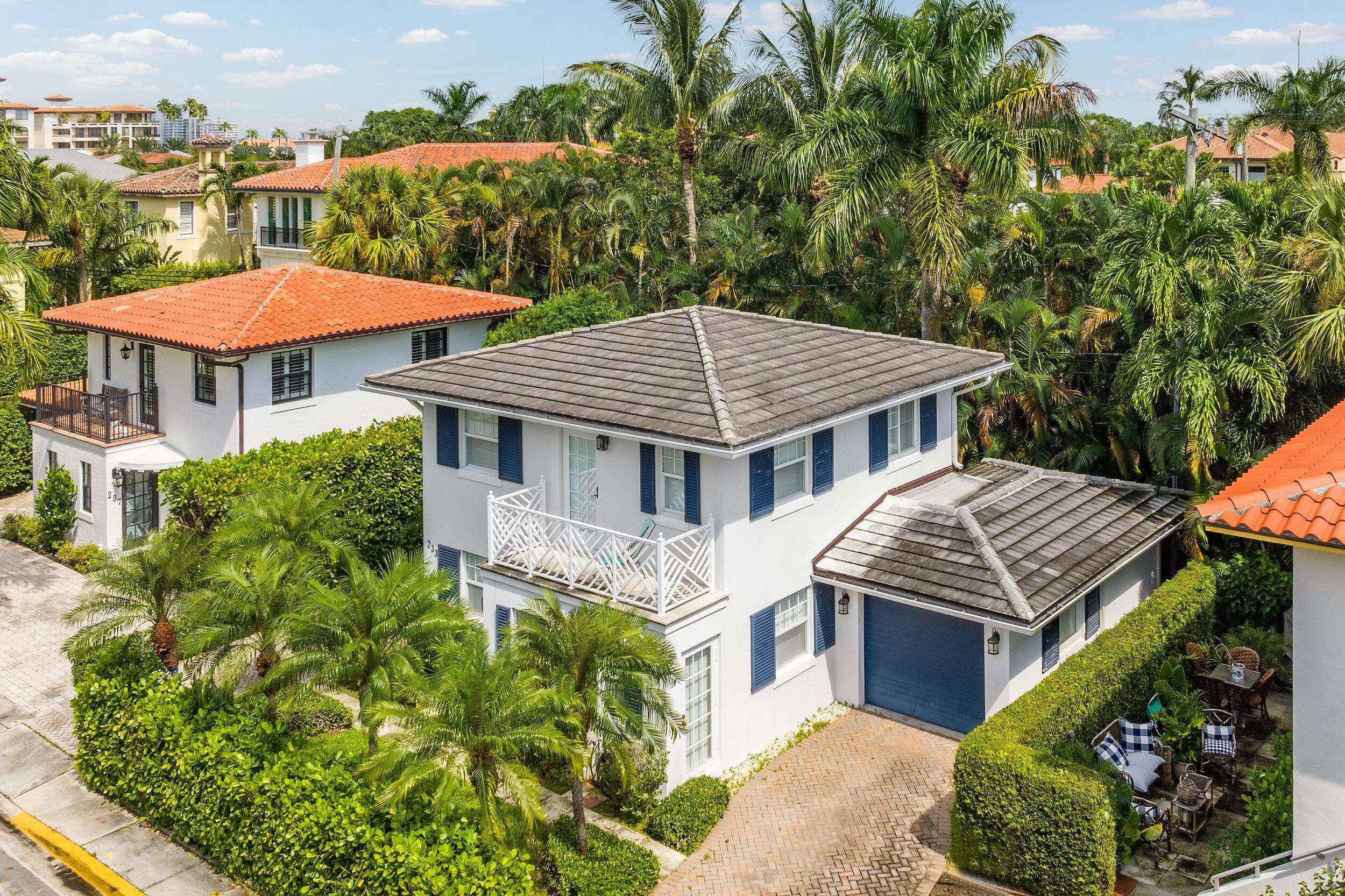 Palm Beach, FL 33480,233 Oleander AVE