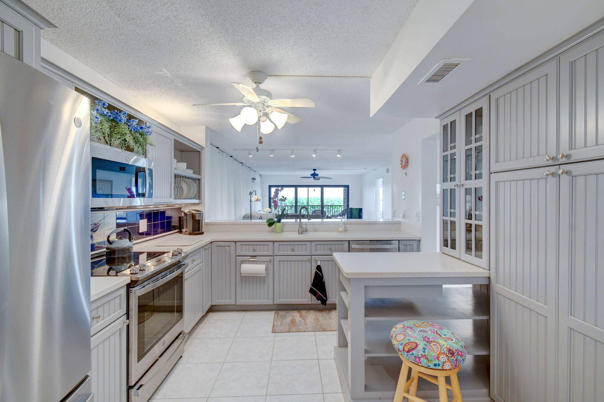 Stuart, FL 34996,2571 NE Ocean BLVD 104