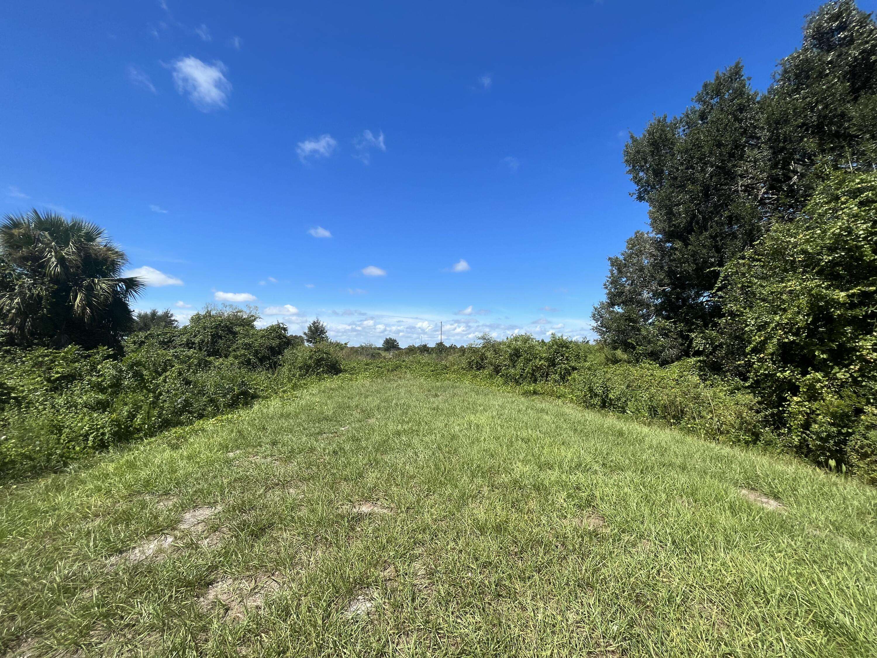 Okeechobee, FL 34972,18391 NW 298th ST