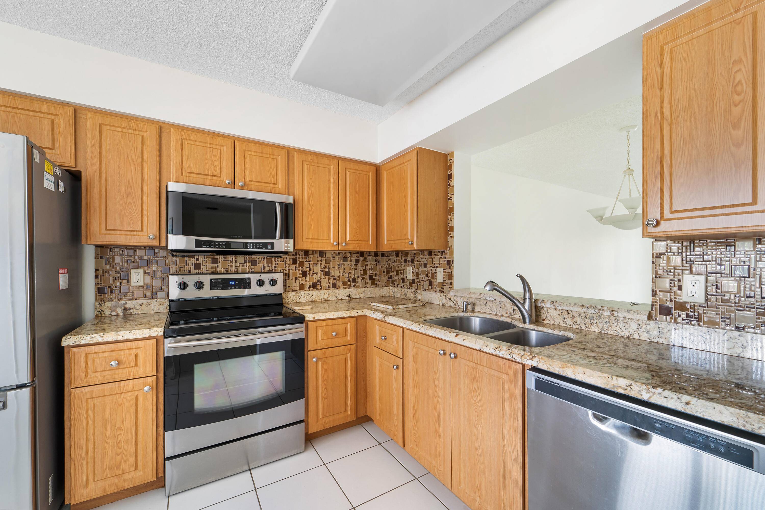 Delray Beach, FL 33484,6241 Pointe Regal CIR 205