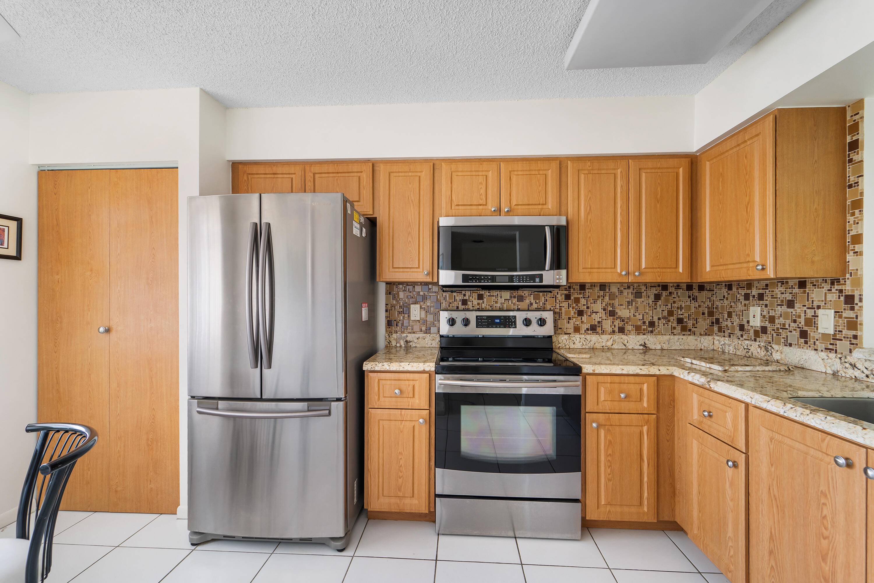 Delray Beach, FL 33484,6241 Pointe Regal CIR 205