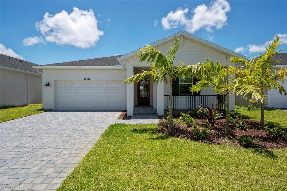 Port Saint Lucie, FL 34986,8667 Dahlia CIR