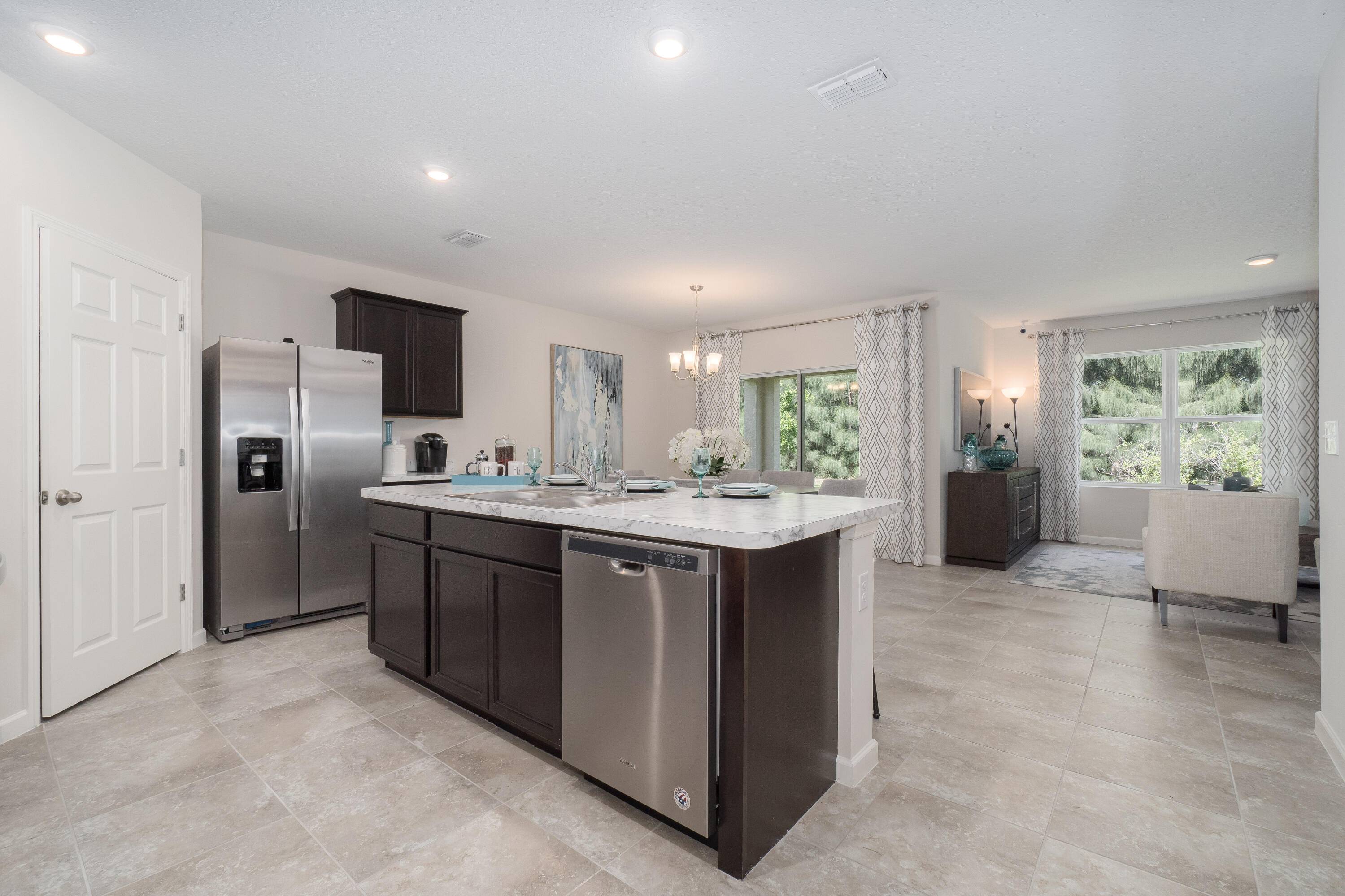 Port Saint Lucie, FL 34983,438 SE Thornhill DR