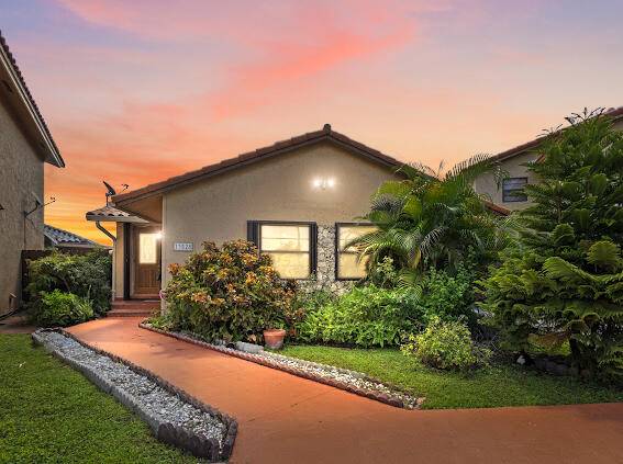 Miami, FL 33184,13528 SW 9th LN