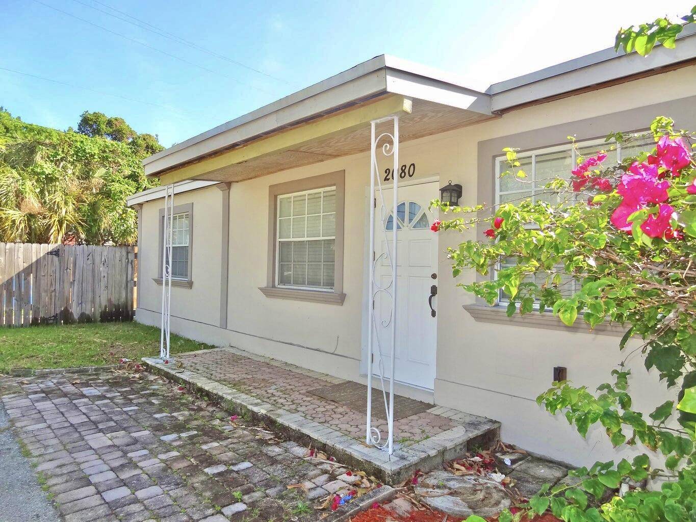 Pompano Beach, FL 33064,2080 NE 54th ST