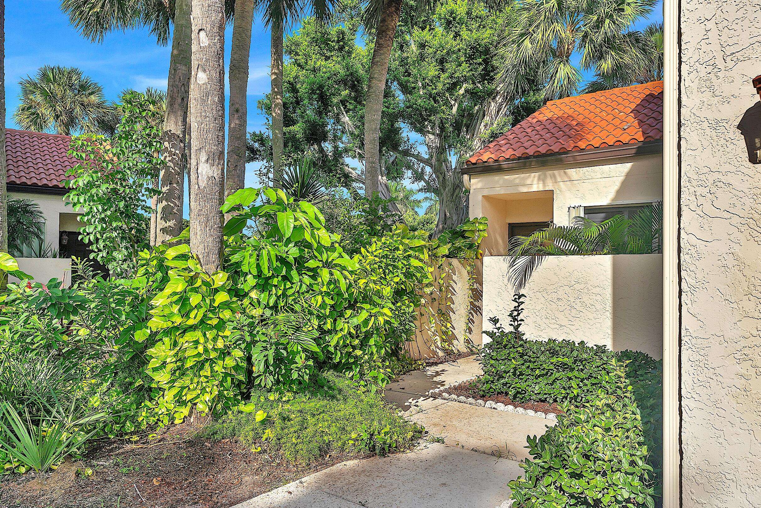 Boynton Beach, FL 33426,22 Via De Casas Sur 101