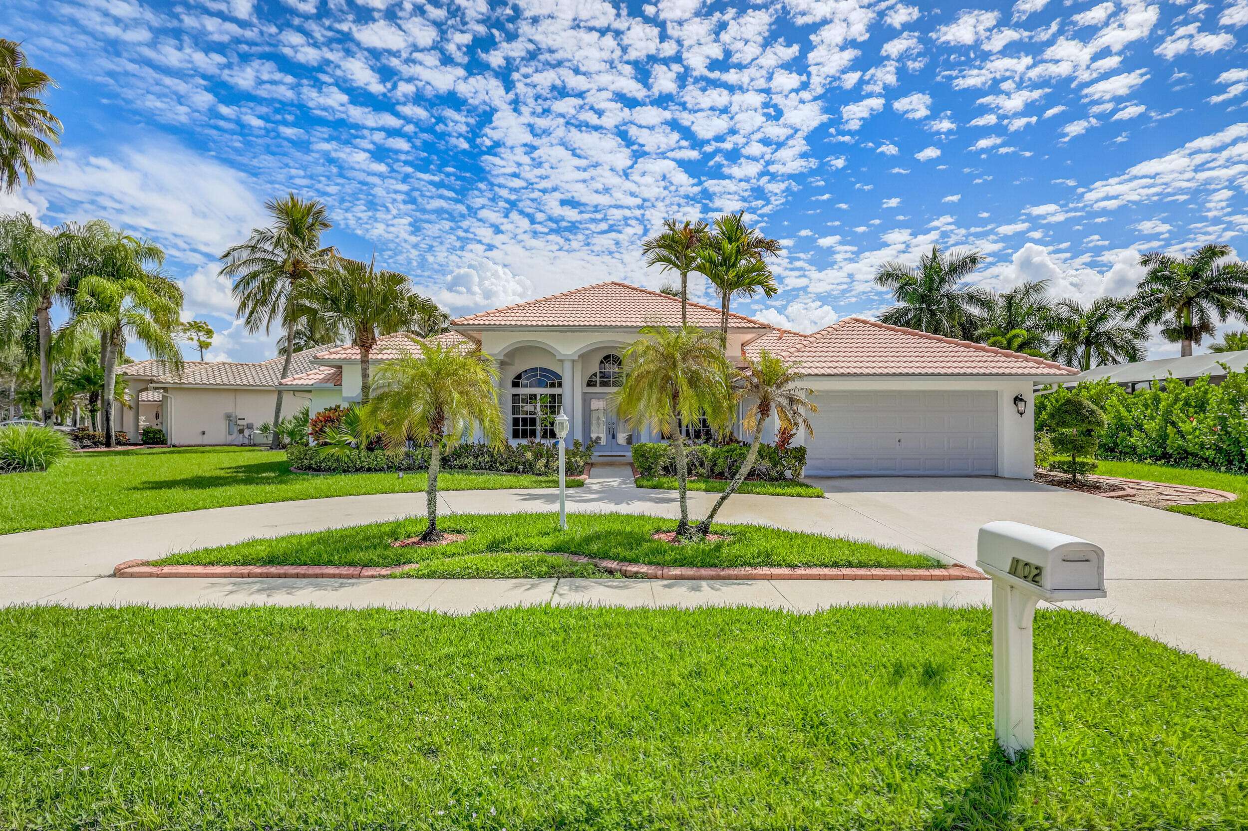 Royal Palm Beach, FL 33411,102 Cypress CRES