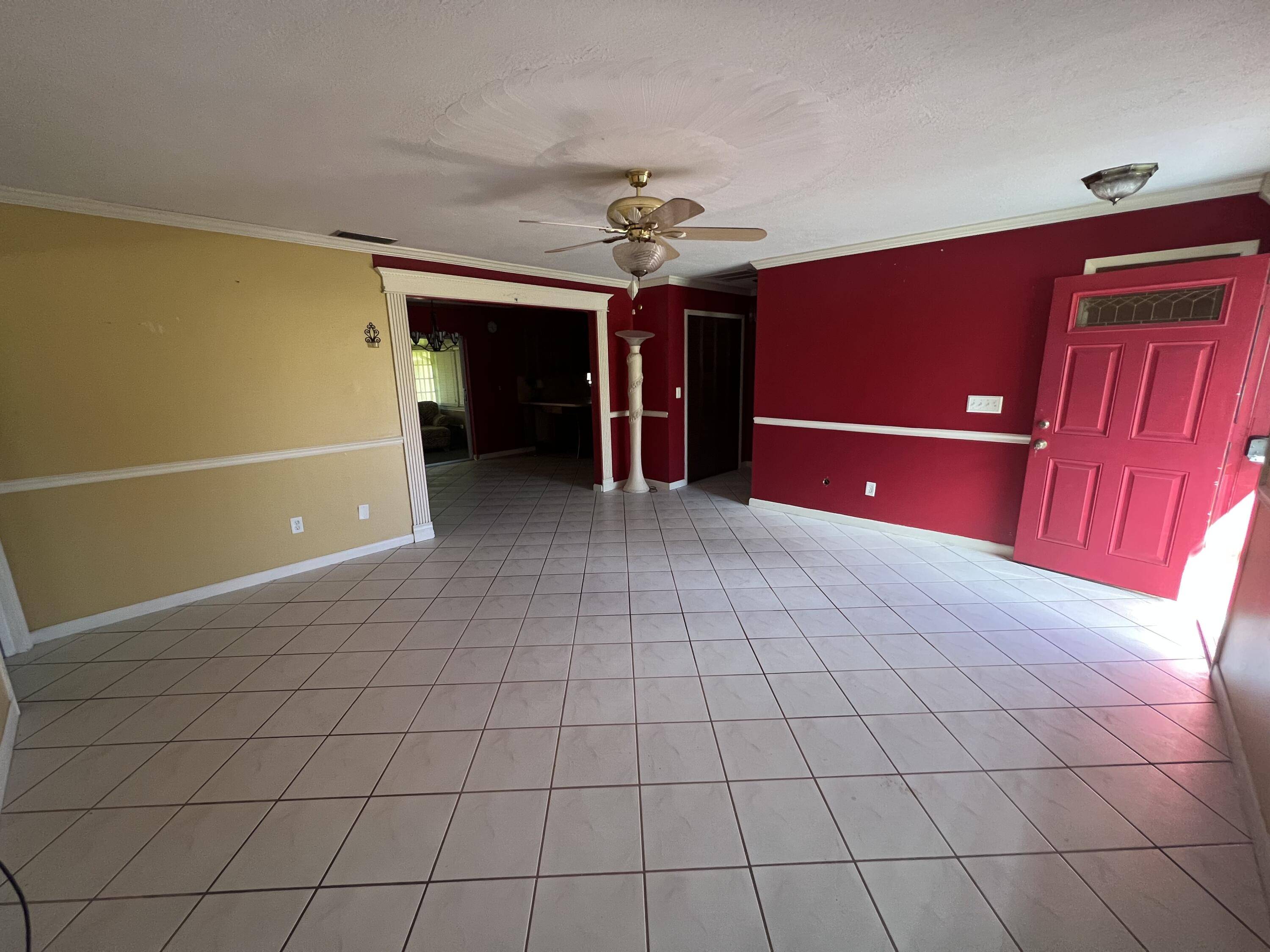 Port Saint Lucie, FL 34983,711 SE Voltair TER