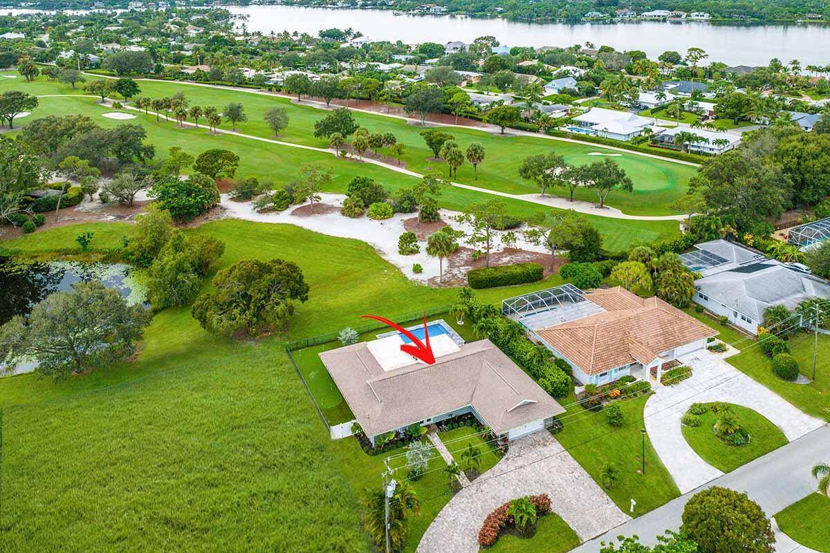 Tequesta, FL 33469,329 N Fairway