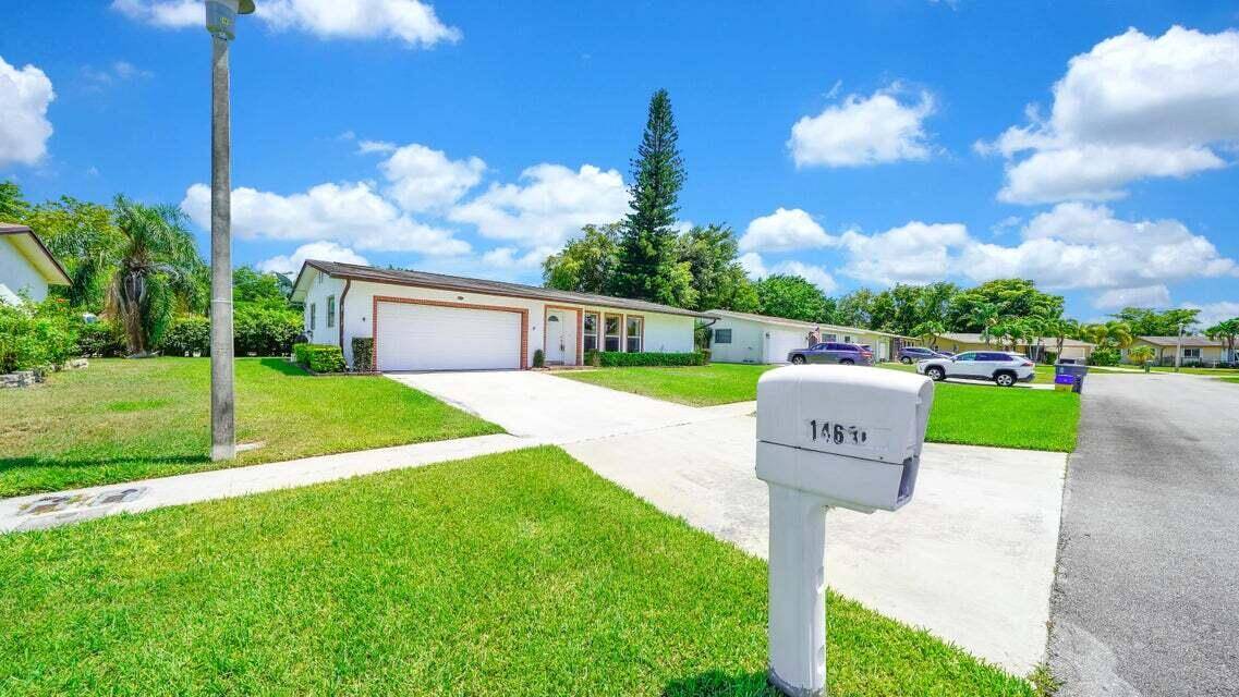 Delray Beach, FL 33484,14686 Shadow Wood LN