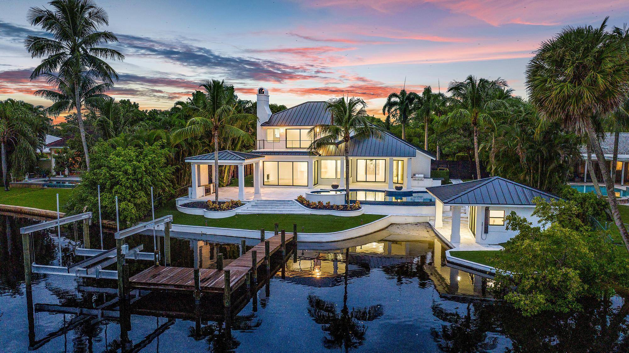 Jupiter, FL 33469,9460 SE Point TER