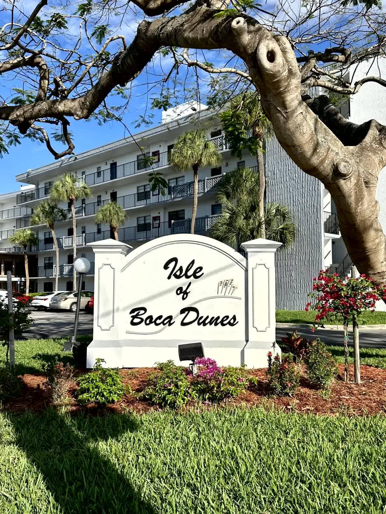 Boca Raton, FL 33428,9235 SW 8th ST 307