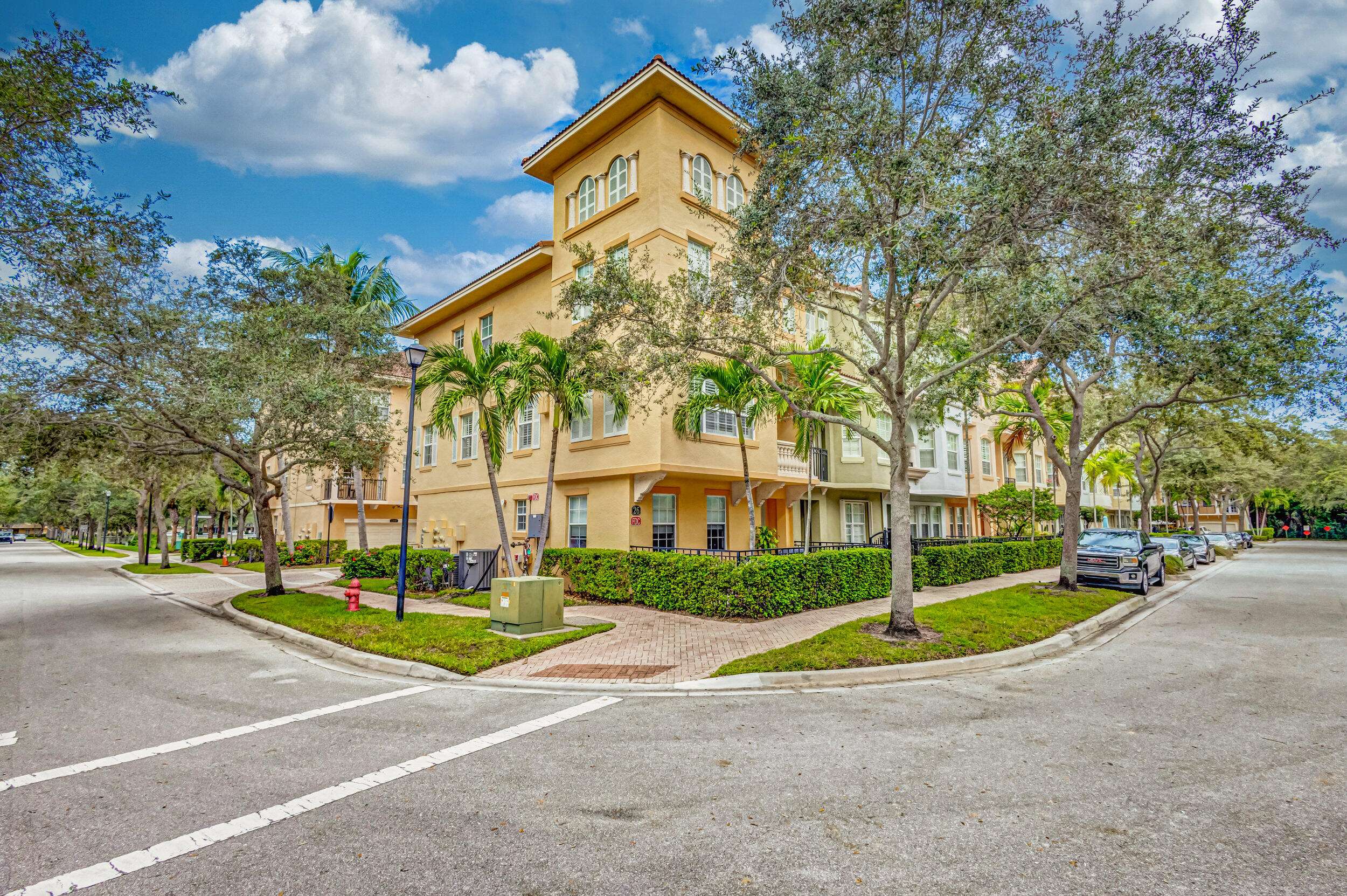 Palm Beach Gardens, FL 33410,2465 San Pietro CIR