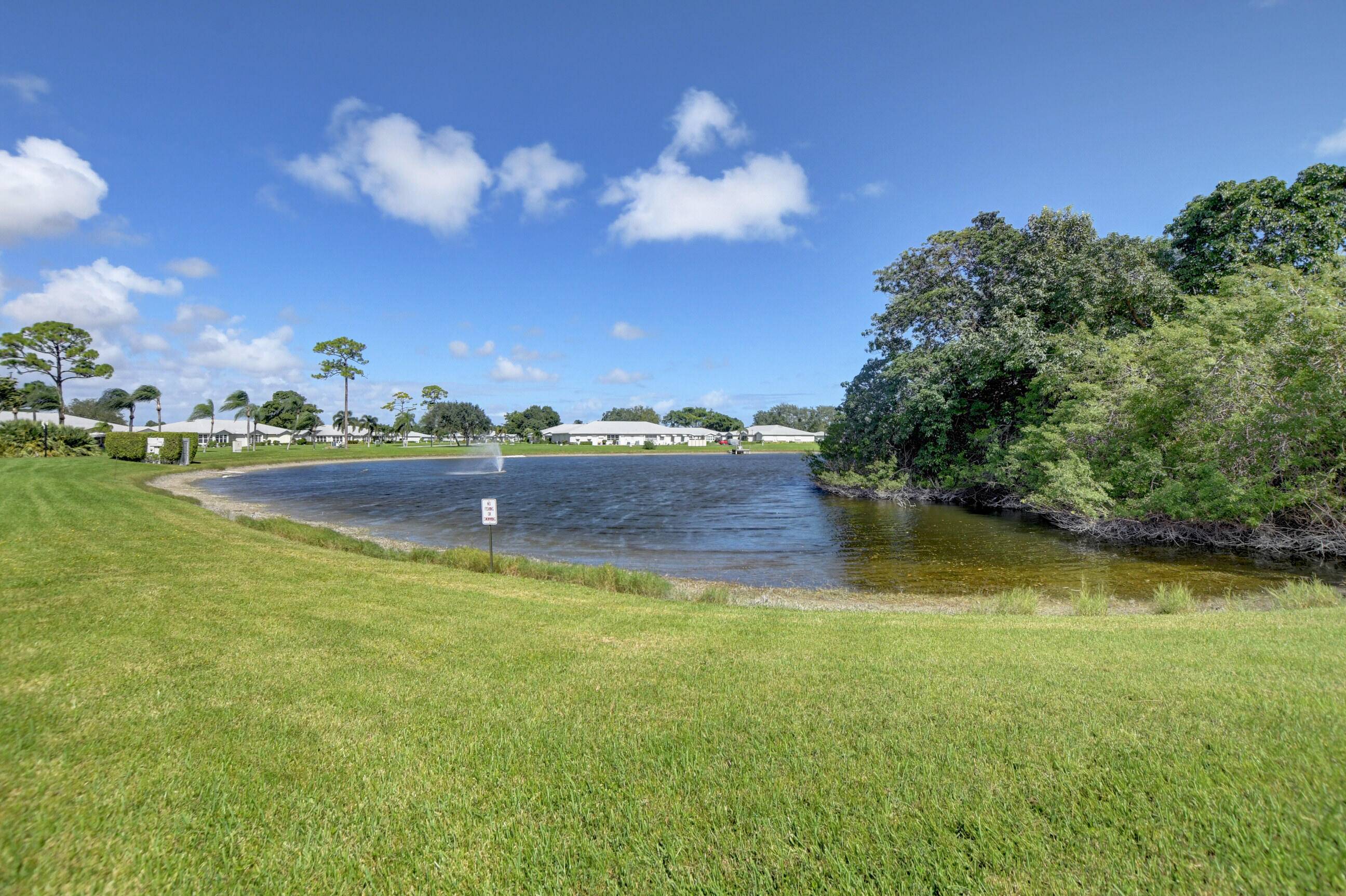 Delray Beach, FL 33484,14612 Canalview DR D