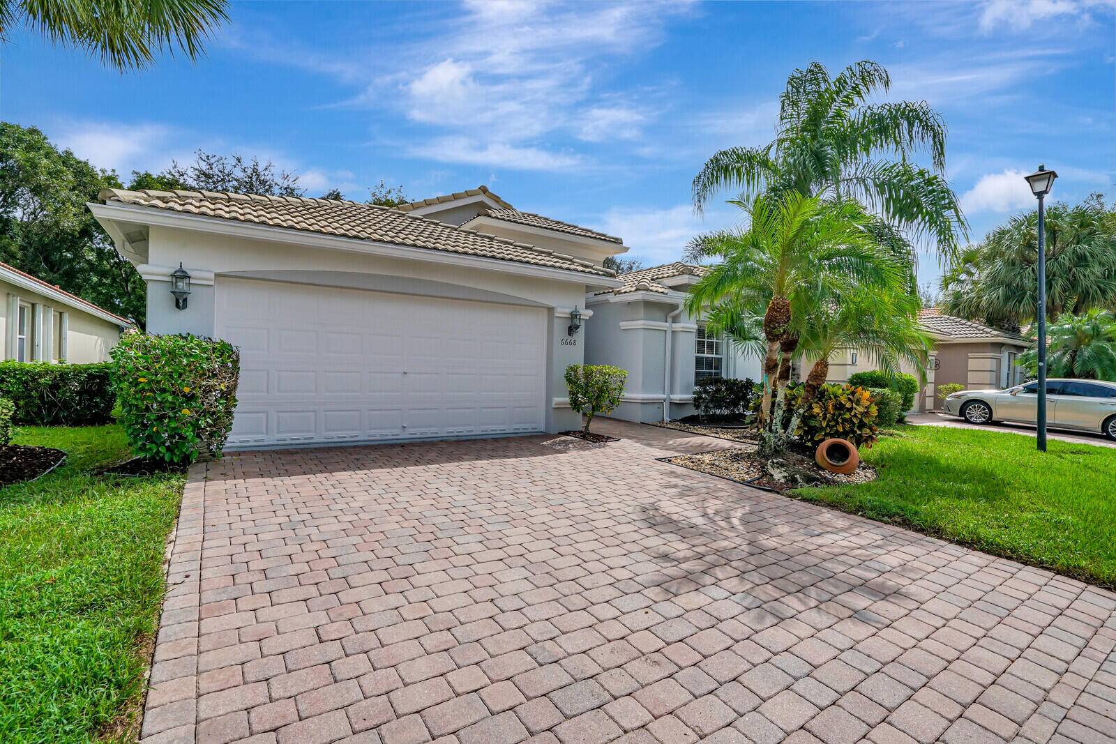Lake Worth, FL 33467,6668 Rienzo ST