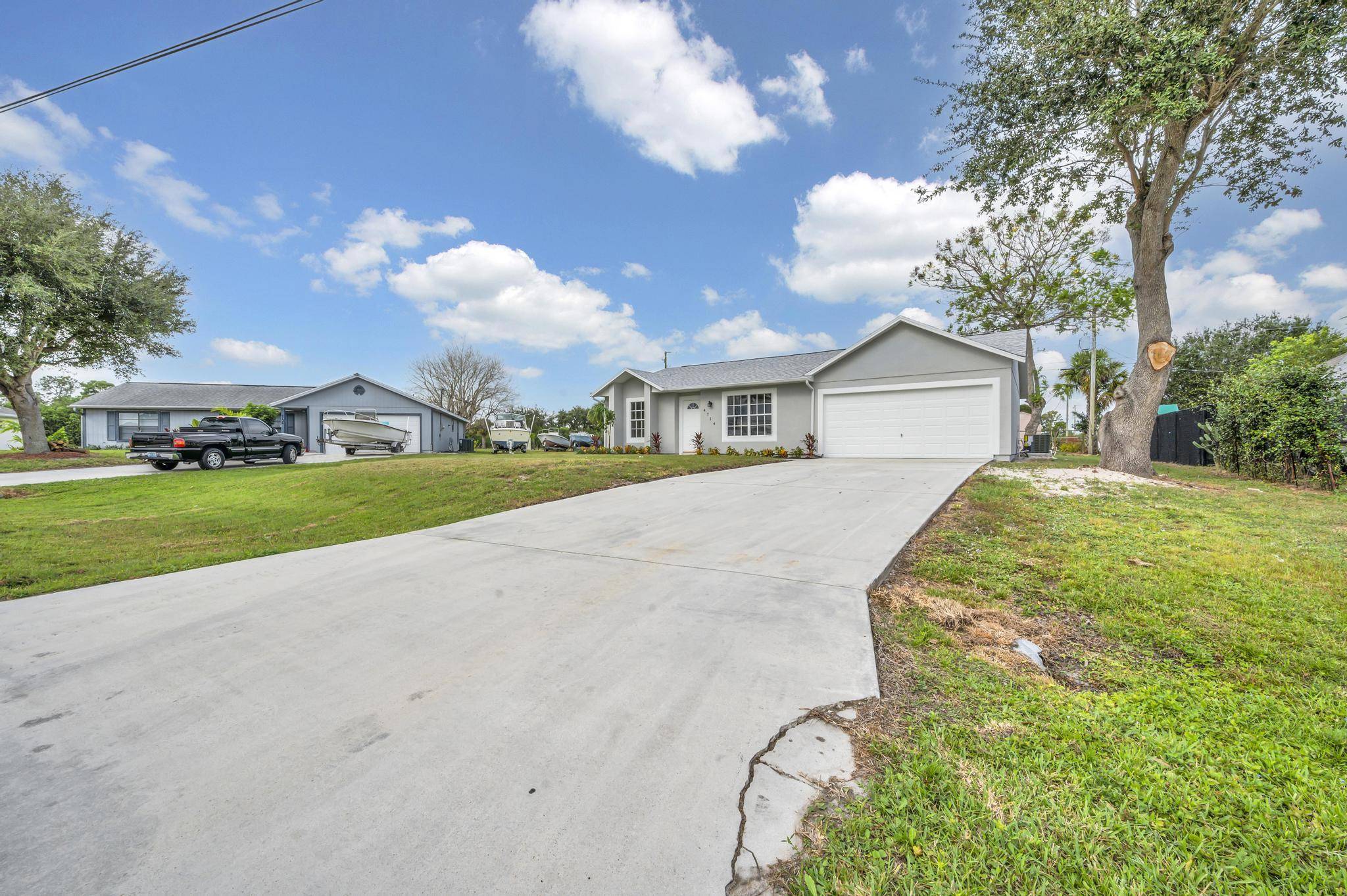 Port Saint Lucie, FL 34953,4714 SW Yacolt DR