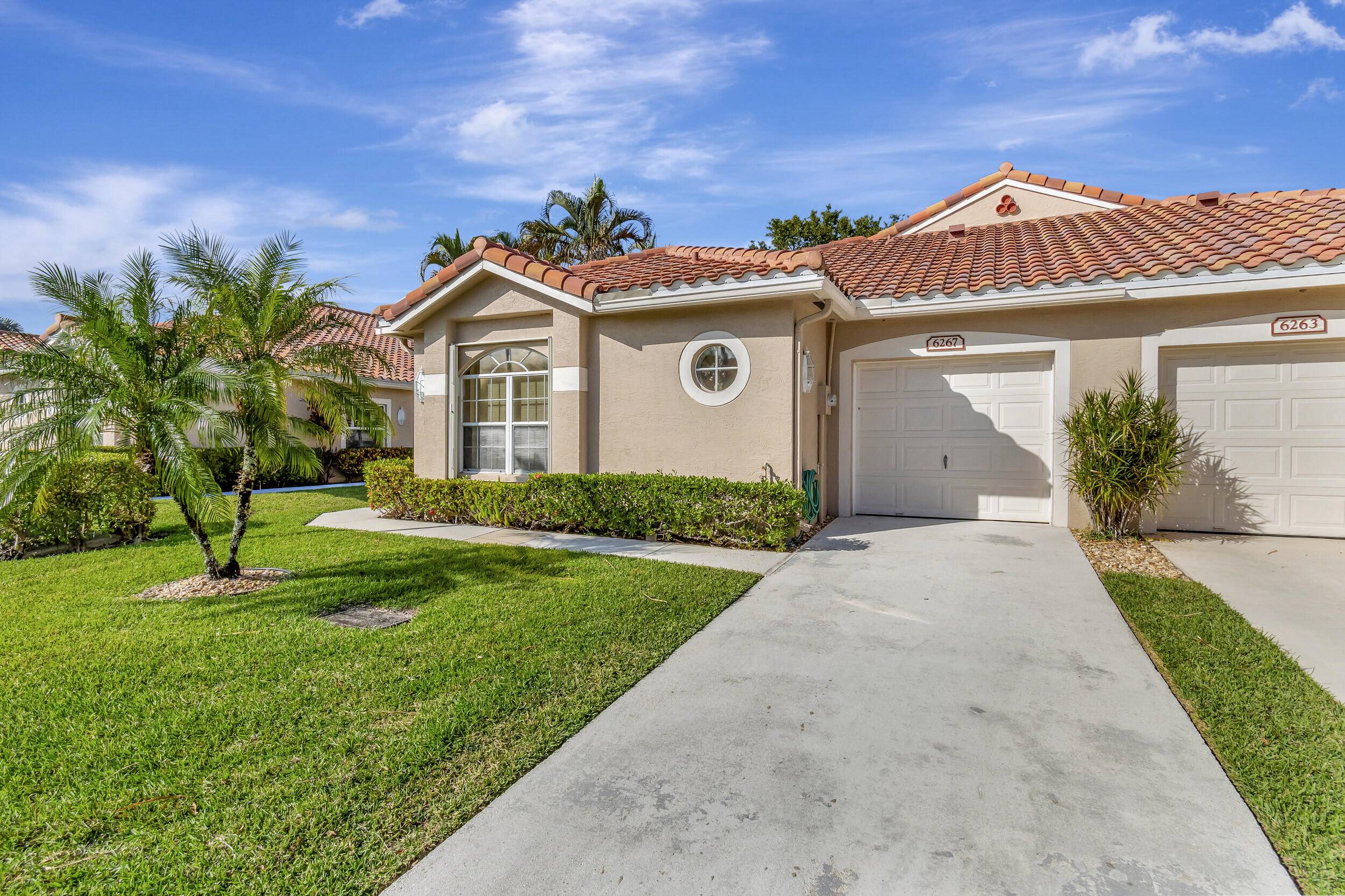 Boynton Beach, FL 33472,6267 Long Key LN