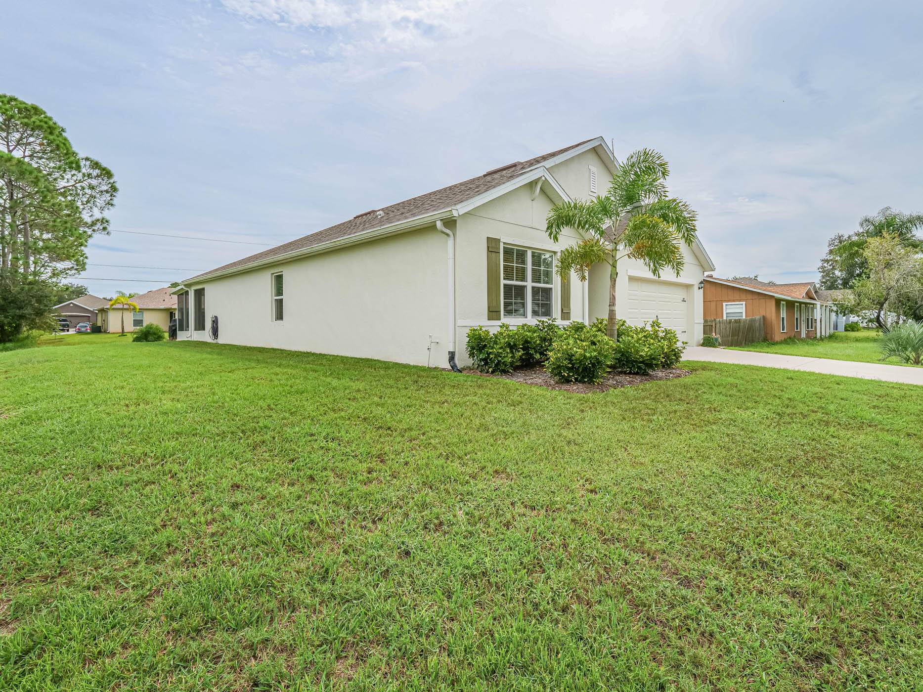 Palm Bay, FL 32909,837 SE Talmadge AVE