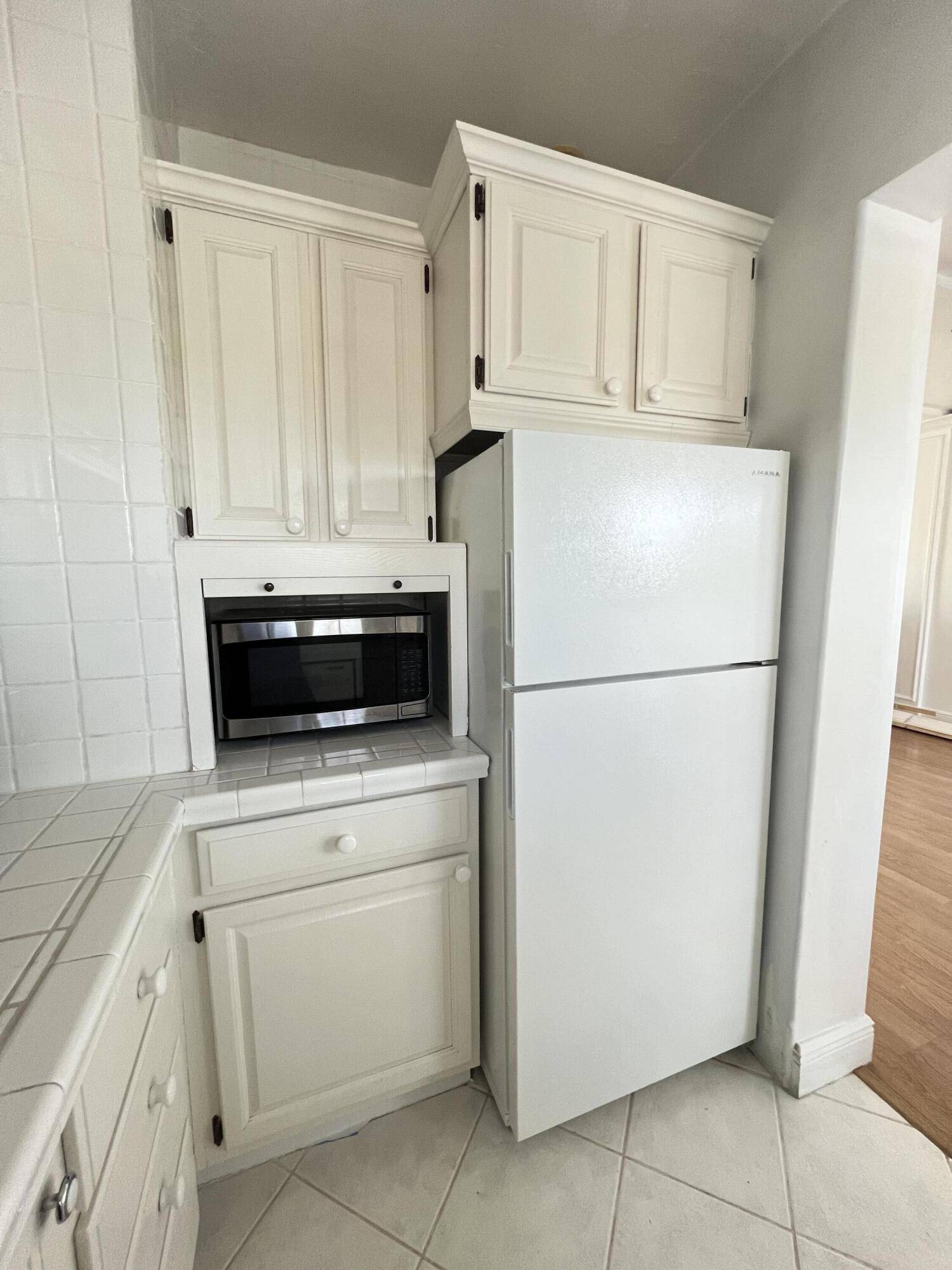 Hillsboro Beach, FL 33062,1041 Hillsboro Mile 15