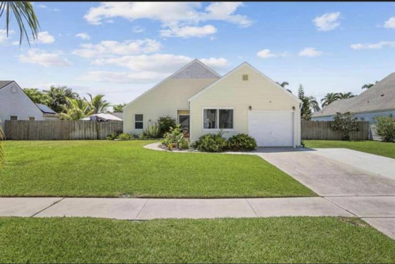 Boynton Beach, FL 33436,87 Cedar LN