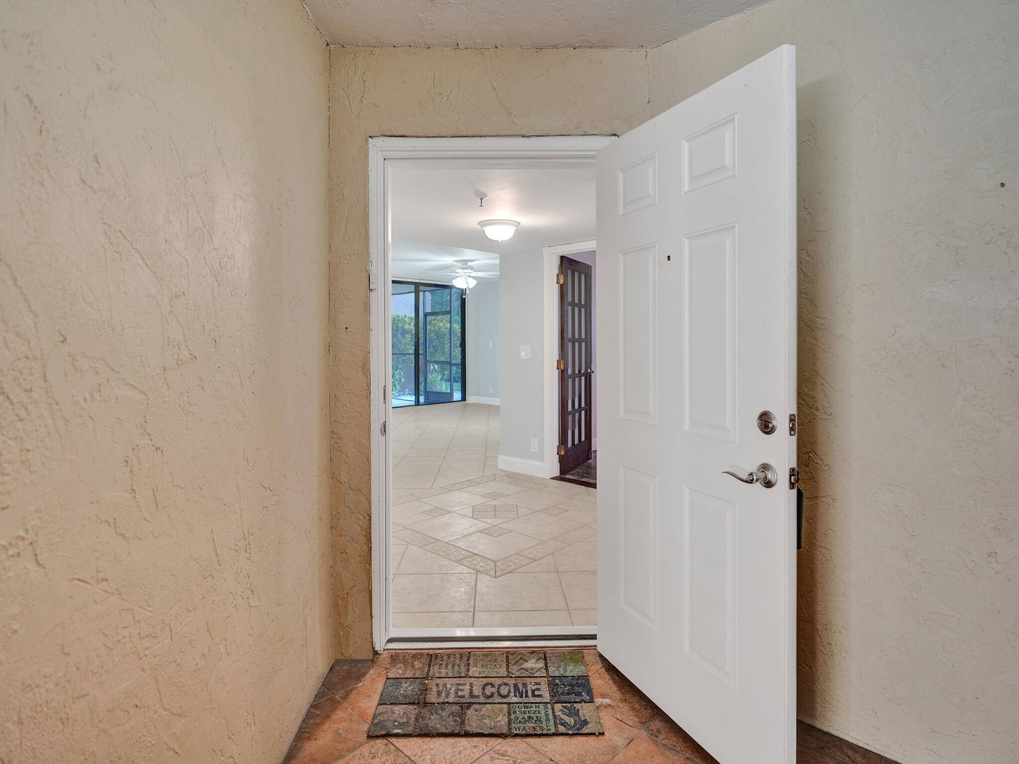 Delray Beach, FL 33444,955 Egret CIR B-110