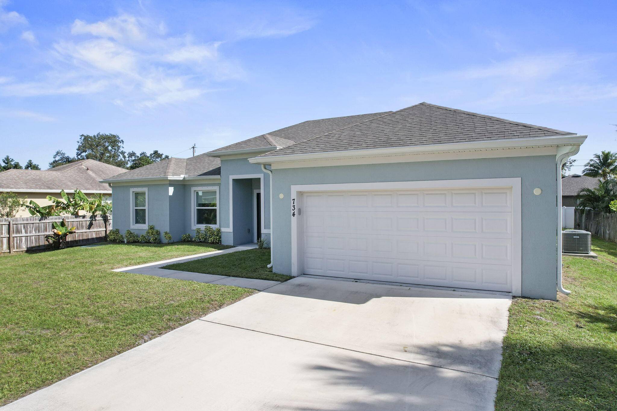 Port Saint Lucie, FL 34953,734 SW Alton CIR