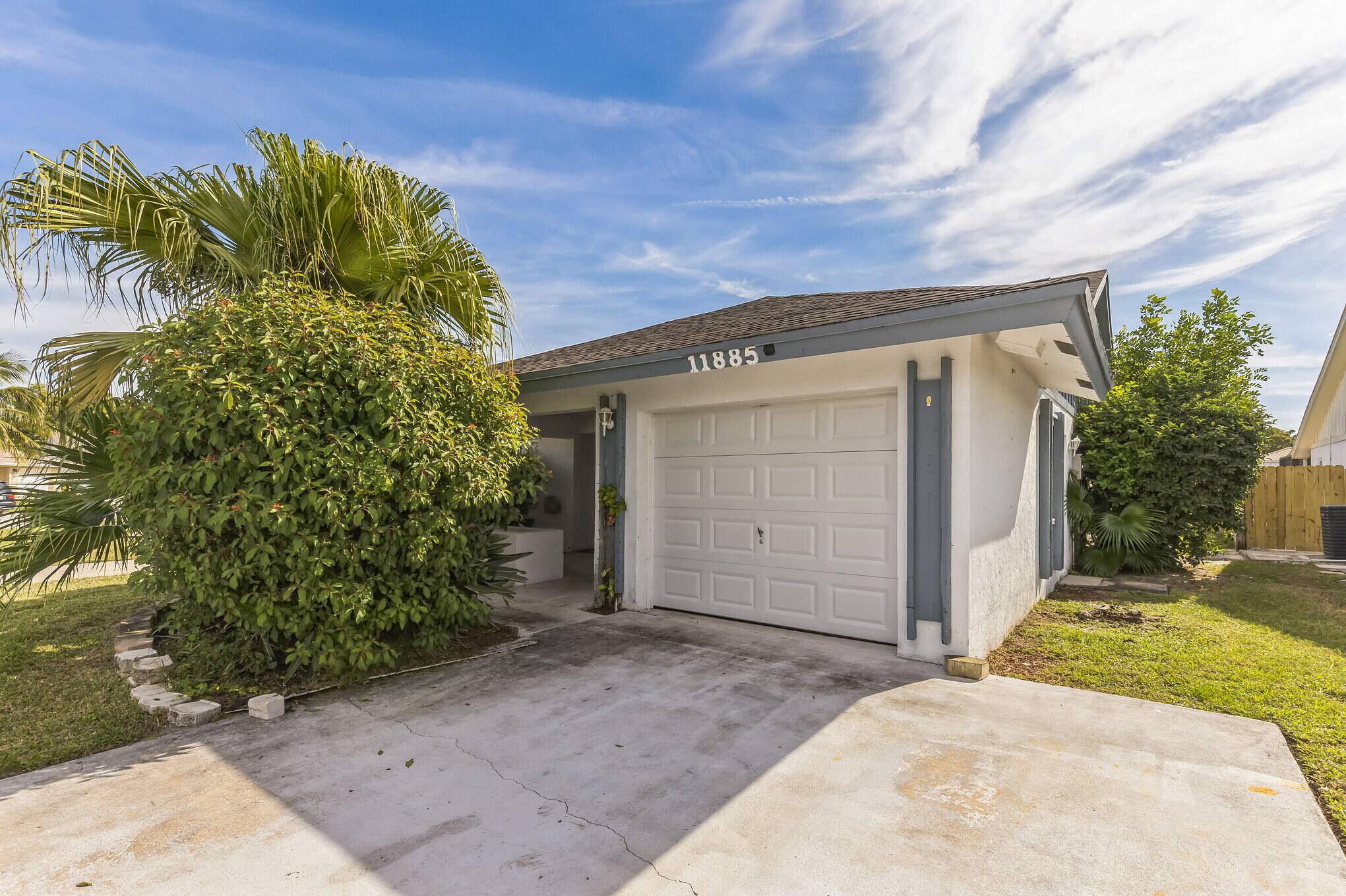 Wellington, FL 33414,11885 Suellen CIR