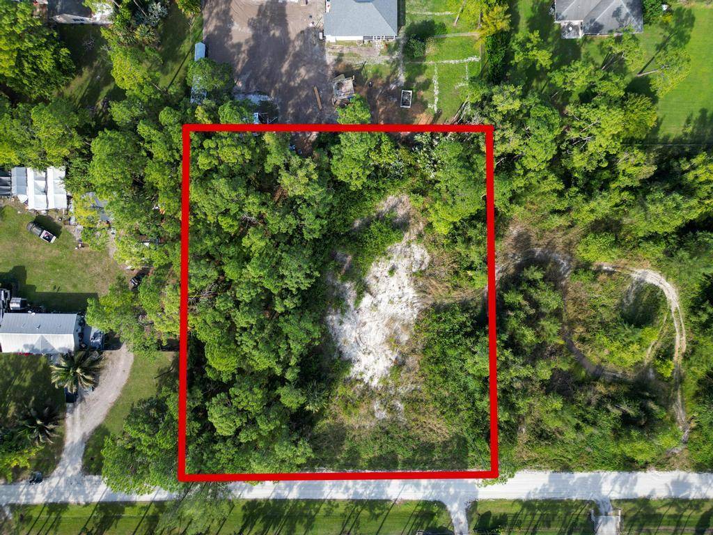 Loxahatchee, FL 33470,15353 N 82nd LN