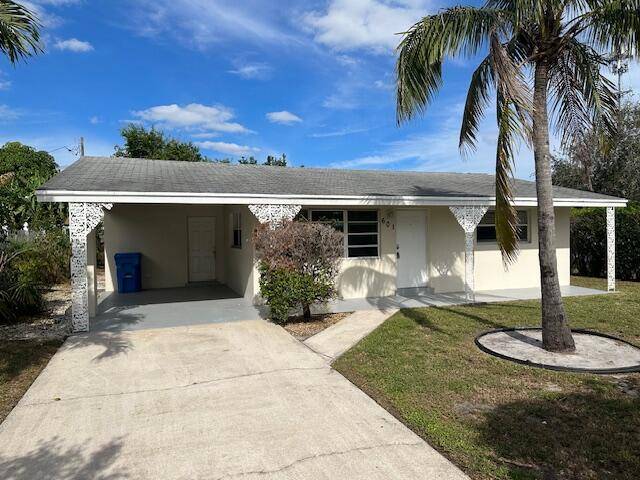 Lantana, FL 33462,601 Garnett ST