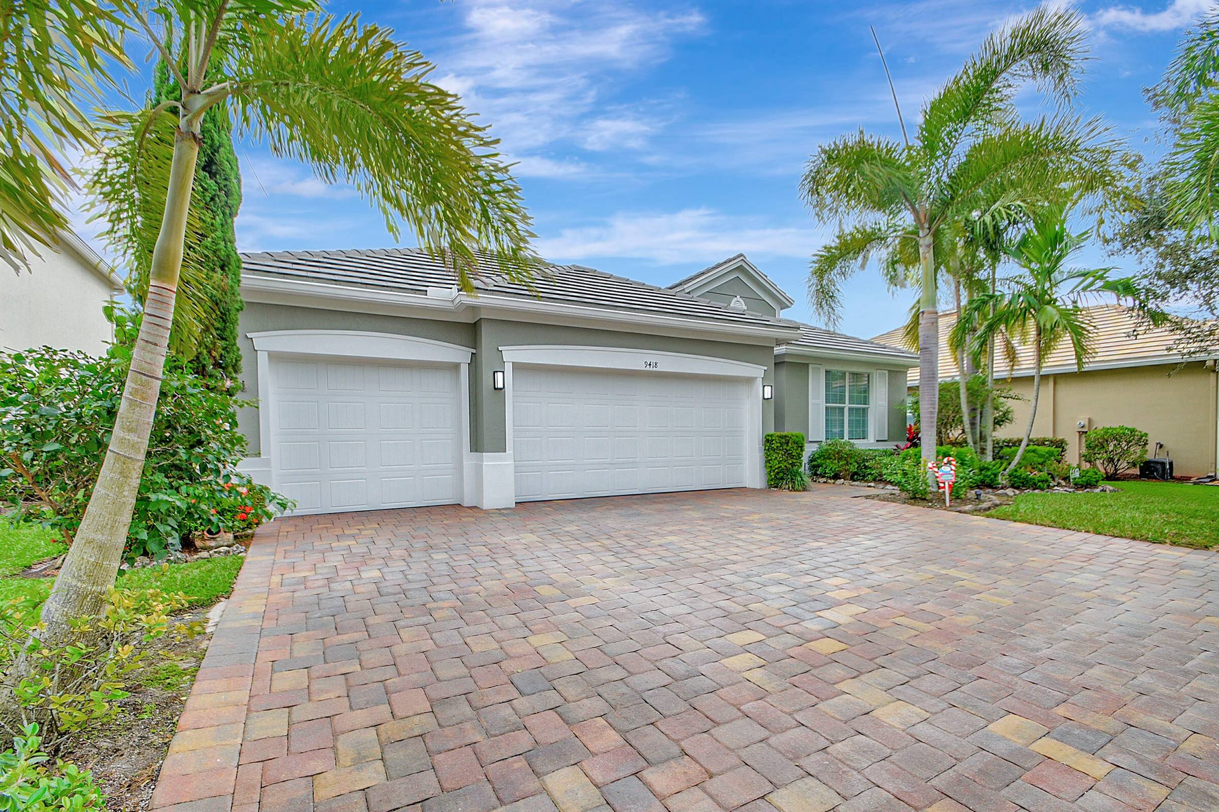 Lake Worth, FL 33467,9418 Wrangler DR