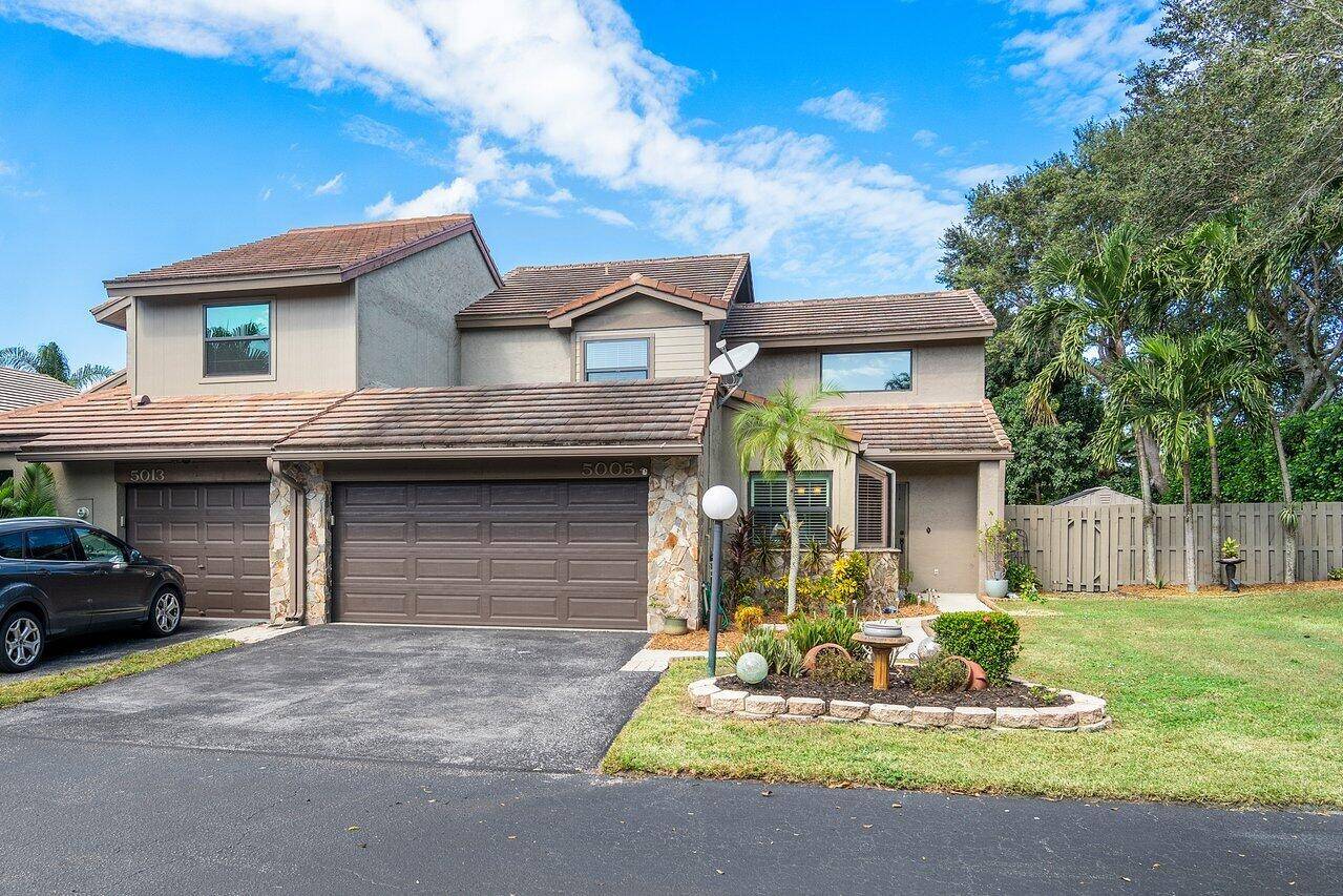 Palm Beach Gardens, FL 33418,5005 Cayenne LN