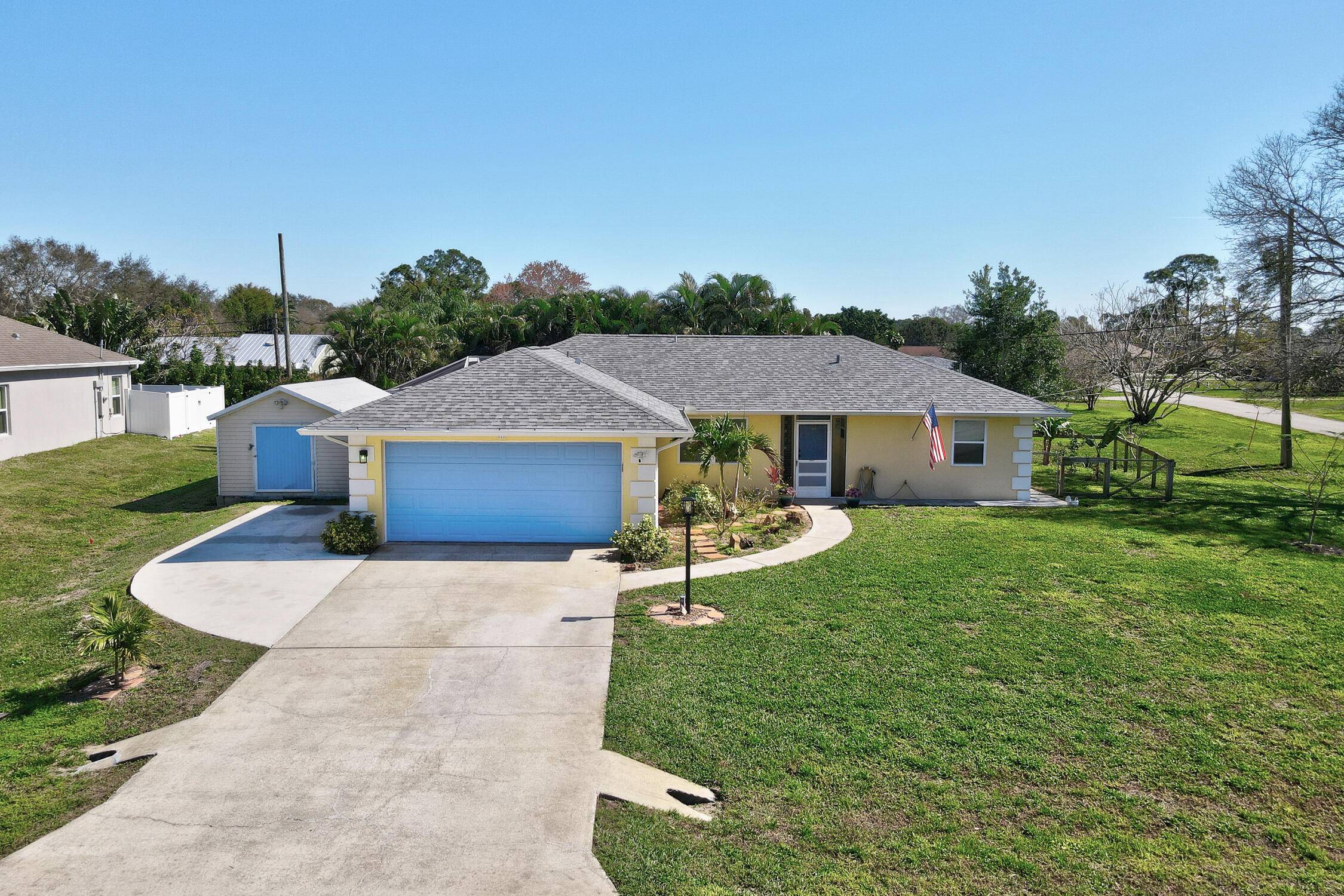 Sebastian, FL 32958,573 Saunders ST