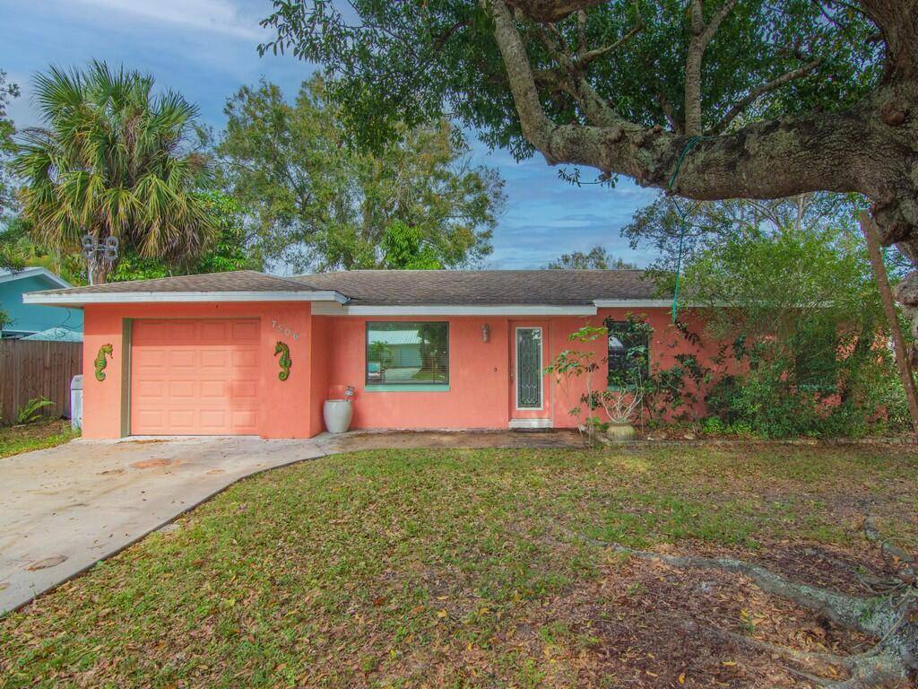 Fort Pierce, FL 34951,7506 Donlon RD