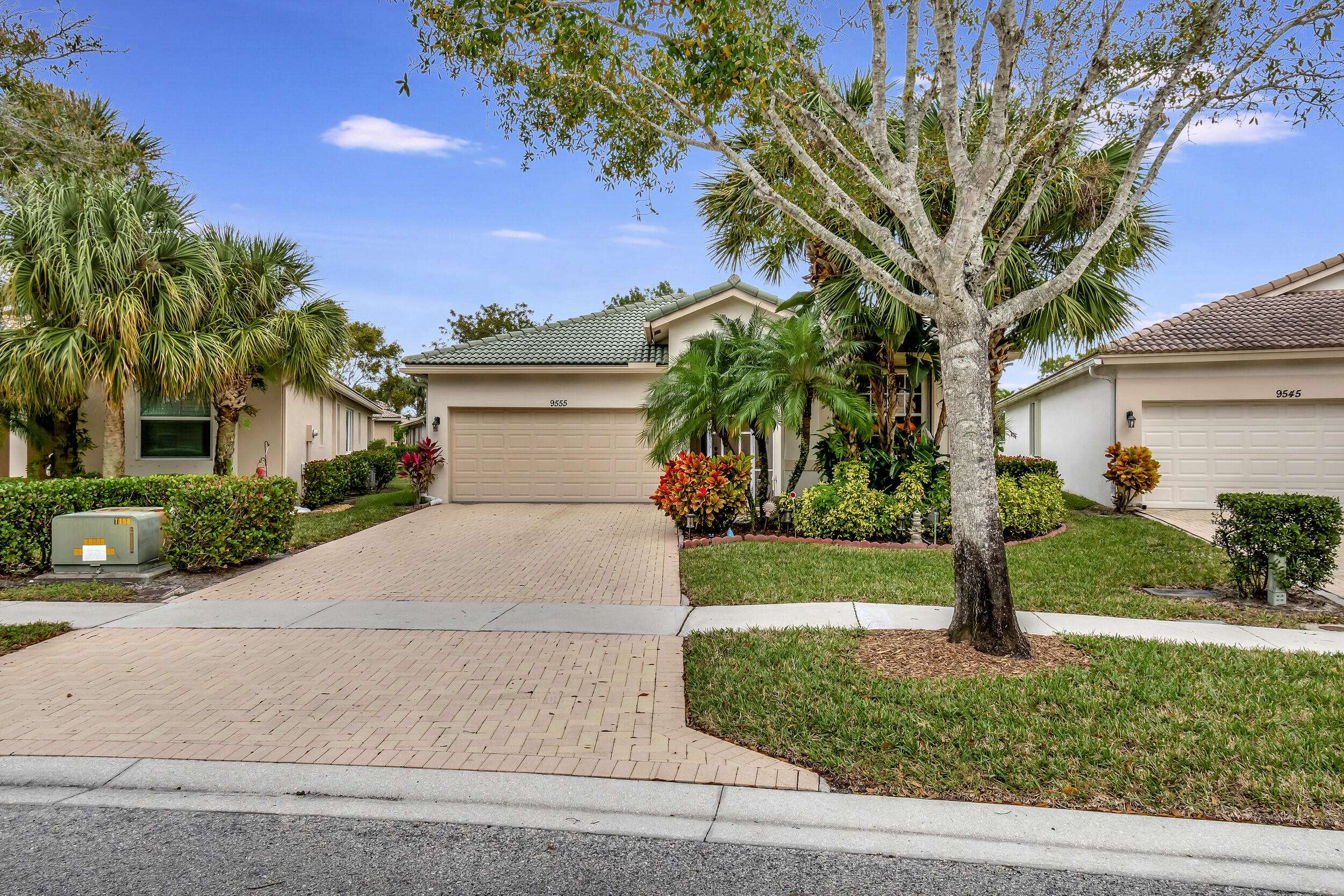 West Palm Beach, FL 33411,9555 Sandpiper Shores WAY