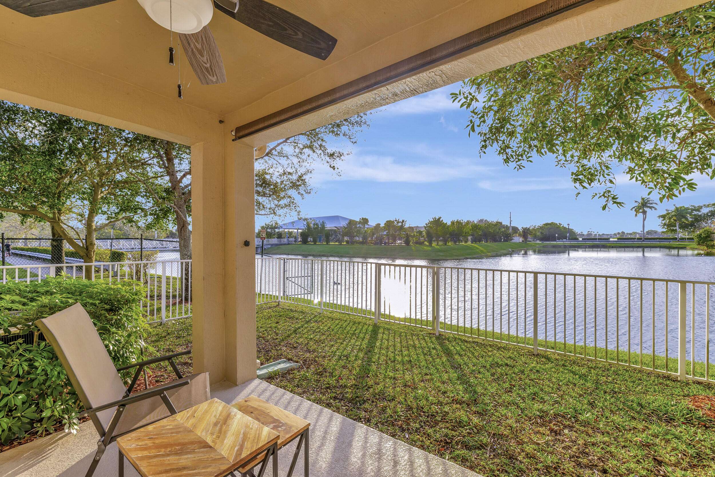 Tamarac, FL 33321,5901 Glasgow WAY