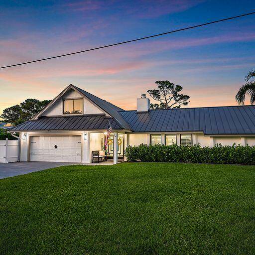 Tequesta, FL 33469,124 E Fairview