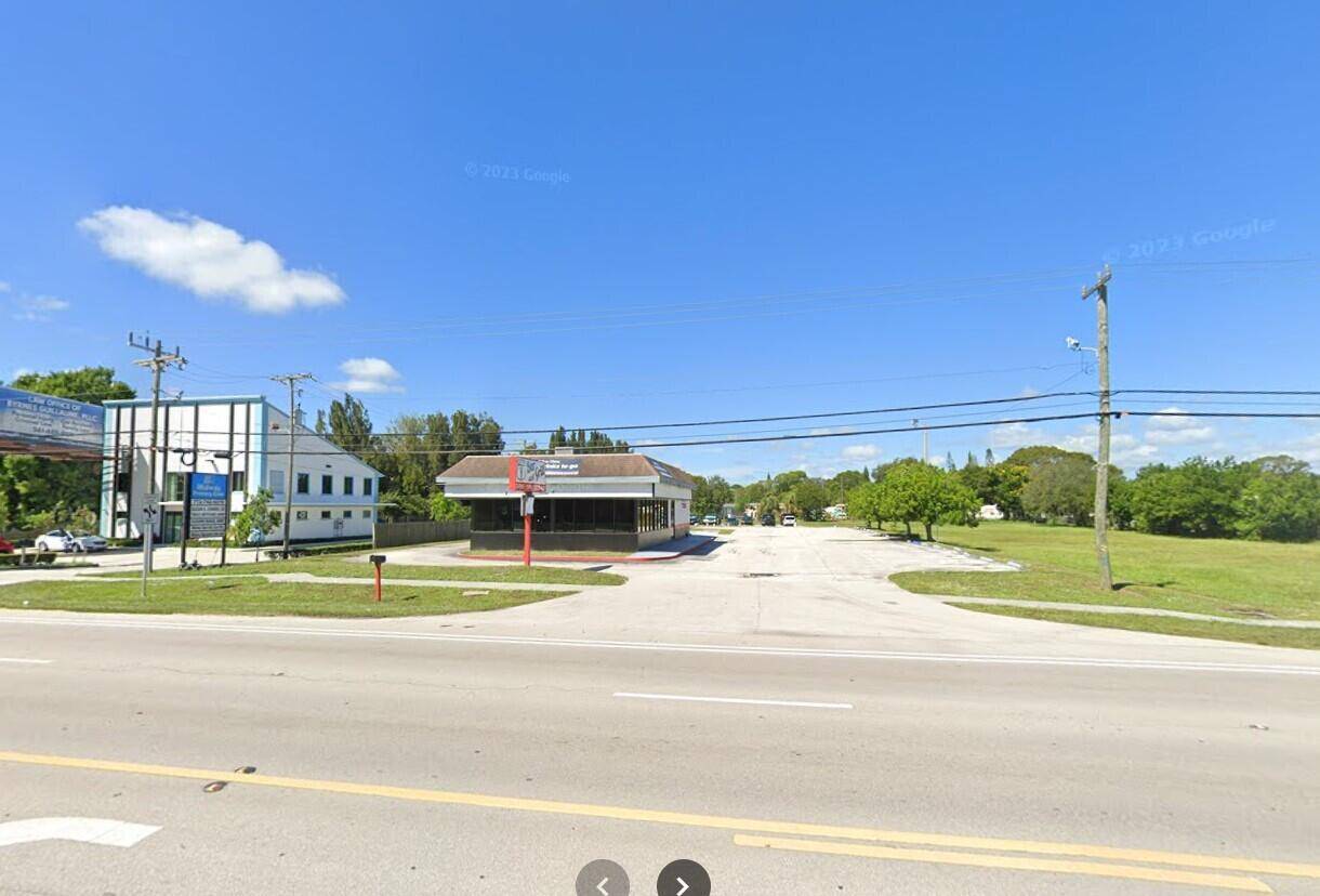 Fort Pierce, FL 34982,3239 S Us Highway 1