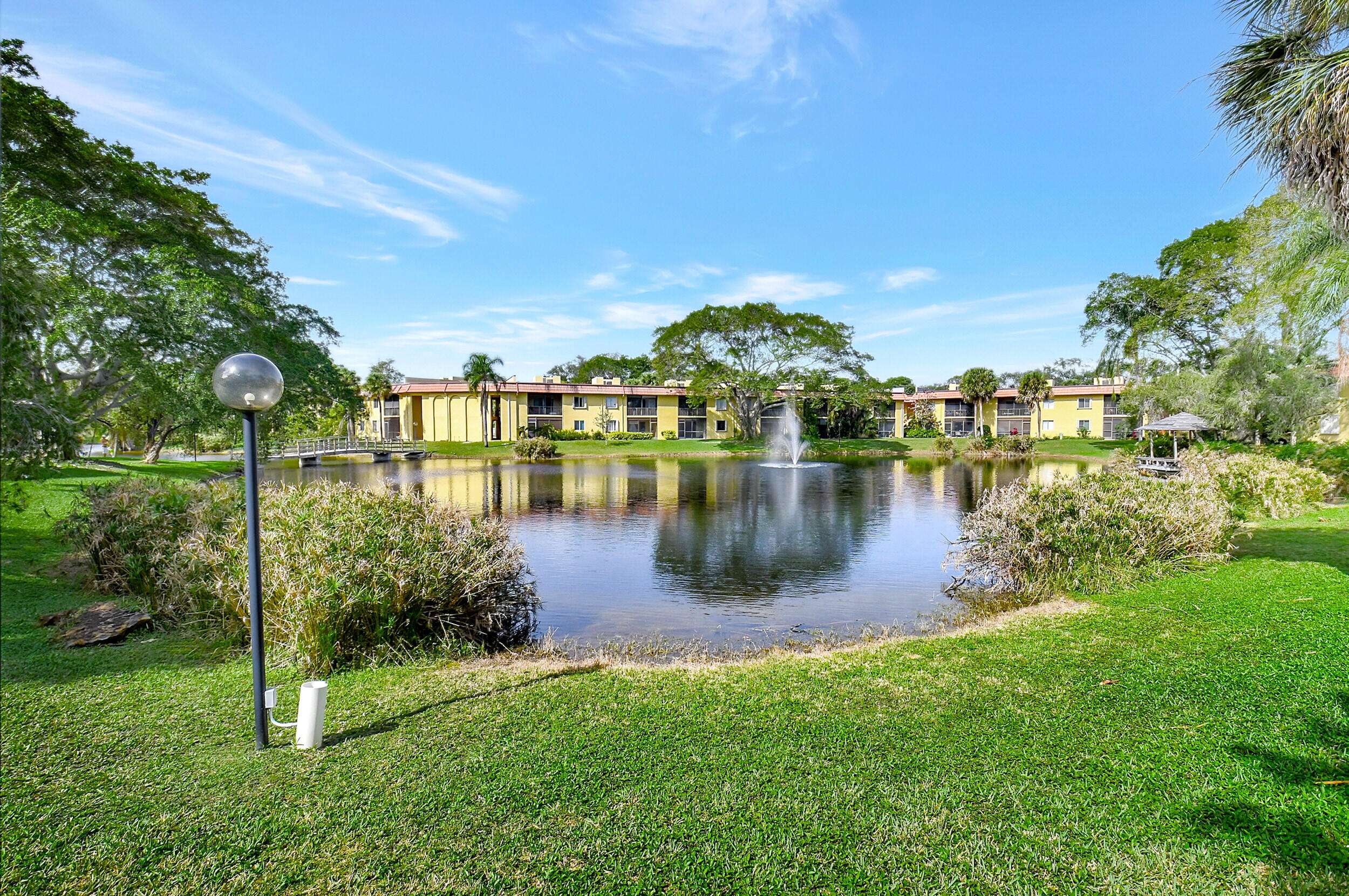 Boca Raton, FL 33486,872 SW 9th Street CIR 102