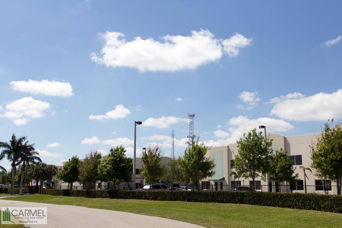 Lake Worth Beach, FL 33461,3677 S 23rd AVE B105