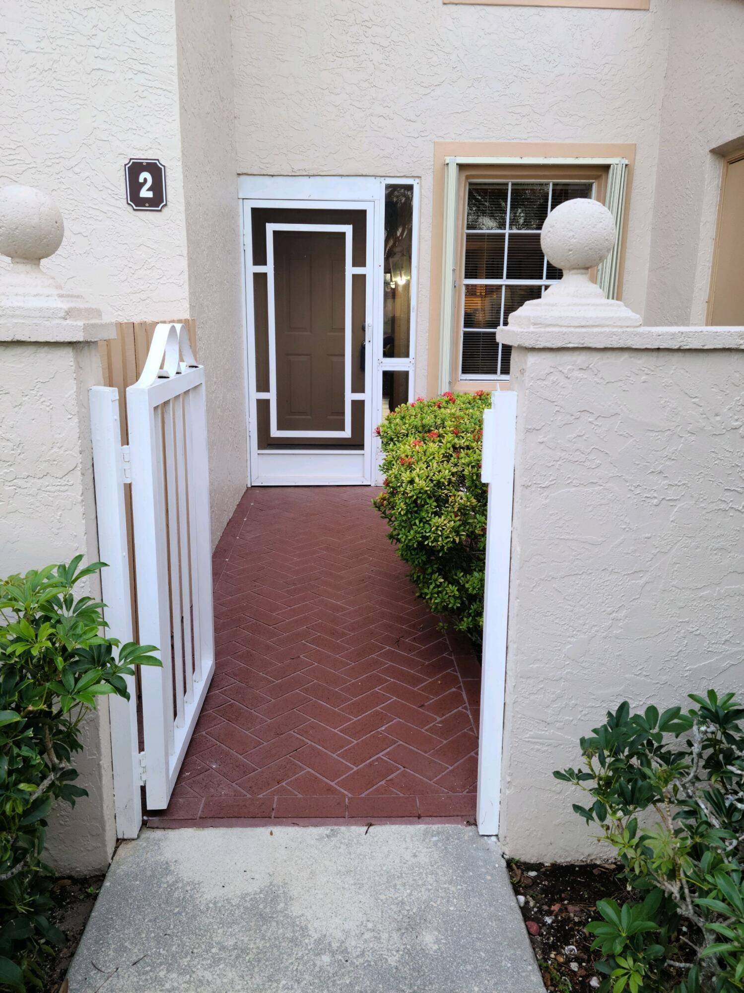 Delray Beach, FL 33446,14347 Via Royale 2