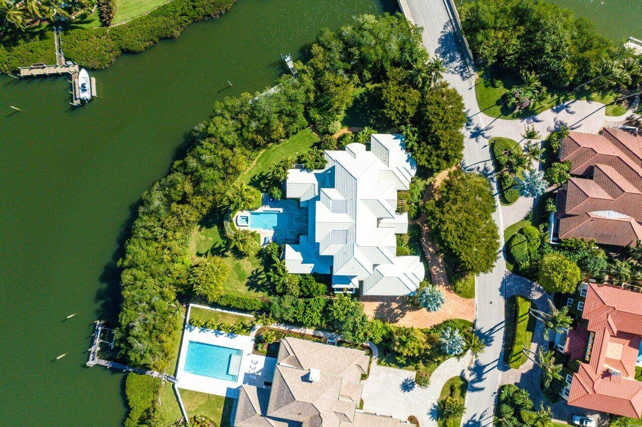 Stuart, FL 34996,6968 SE Harbor CIR
