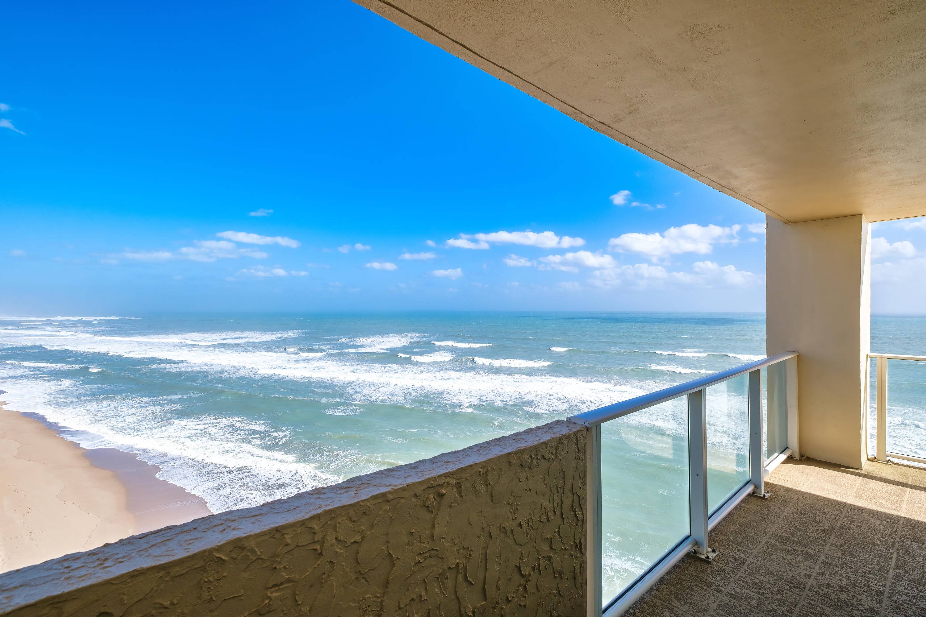 Riviera Beach, FL 33404,5440 N Ocean DR 1206