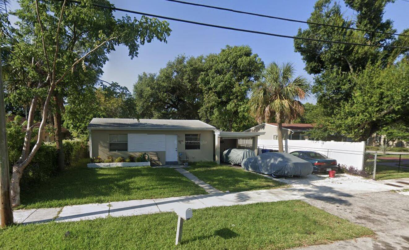 Fort Lauderdale, FL 33311,2218 NW 5th ST